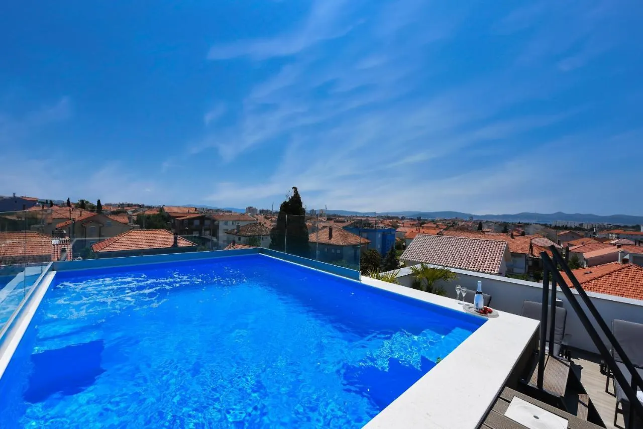 Luxury Rooms Lavie 자다르 게스트하우스