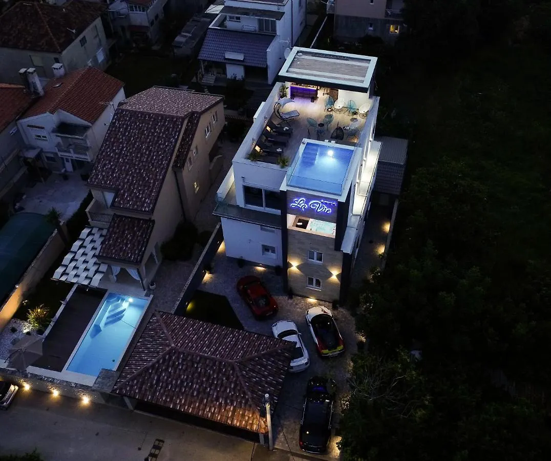 Luxury Rooms Lavie 자다르 게스트하우스