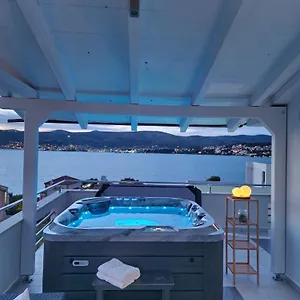 https://apartments-silva-trogir-21223.splithotels.org
